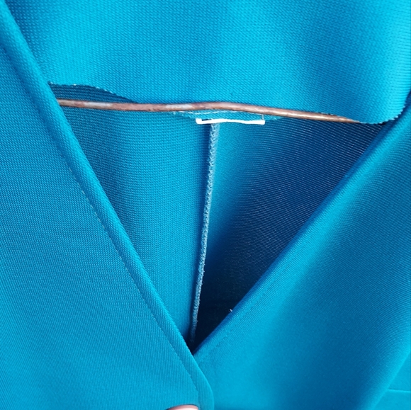 Last chance ~ Donating soon! 🙂 Vintage Women's vest - Picture 4 of 5